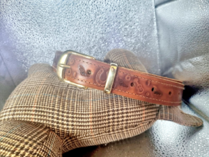 Country & western genuine leather hand crafted stamped belt - Image 2